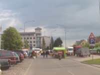 2016-05-14 08h41m05 - Madona - Markt - Rob Eveleens